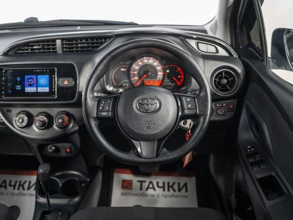 Toyota Vitz III (XP130) Рестайлинг 2 с пробегом 2019 года, цена 930 300 рублей, 77800 км, хэтчбек, Автокод Объявления