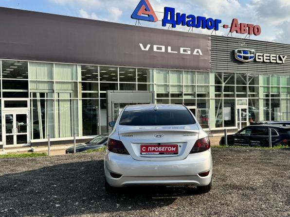 Hyundai Solaris I с пробегом 2012 года, цена 590 000 рублей, 222256 км, седан, Автокод Объявления