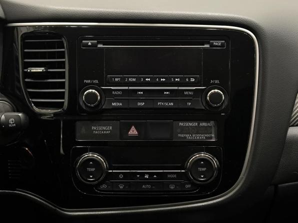 Mitsubishi Outlander III Рестайлинг 2 с пробегом 2017 года, цена 2 150 000 рублей, 88344 км, внедорожник, Автокод Объявления