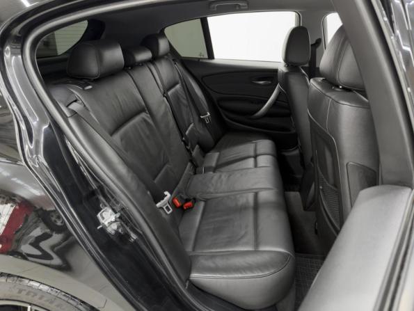 BMW 1 серии I (E81/E82/E87/E88) Рестайлинг с пробегом 2008 года, цена 990 000 рублей, 121059 км, хэтчбек, Автокод Объявления