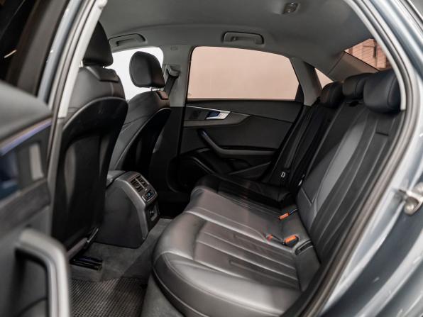 Audi A4 V (B9) с пробегом 2016 года, цена 1 950 000 рублей, 153842 км, седан, Автокод Объявления