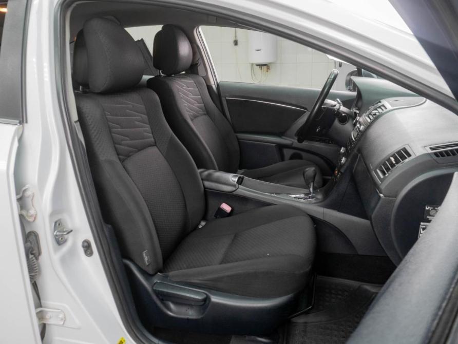 Toyota Avensis III Тюмень  - изображение 8