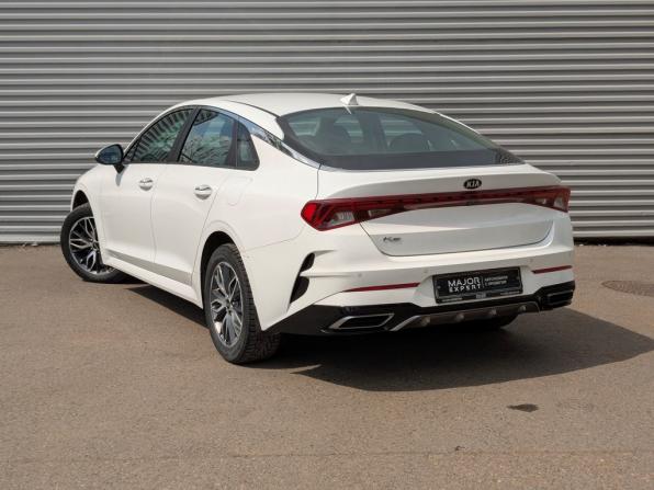 Kia K5 III с пробегом 2021 года, цена 2 650 000 рублей, 90123 км, седан, Автокод Объявления