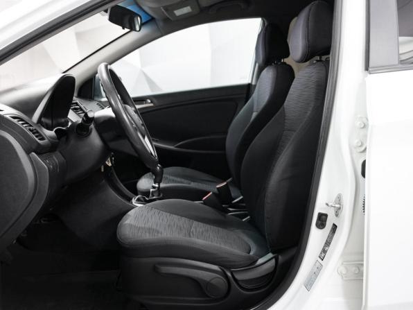 Hyundai Solaris I Рестайлинг с пробегом 2016 года, цена 766 000 рублей, 198898 км, седан, Автокод Объявления