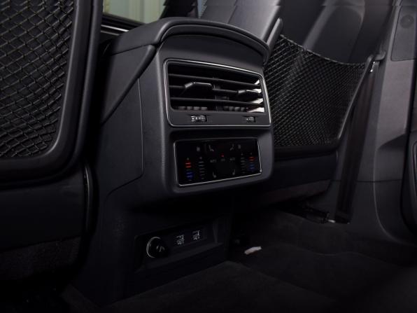 Audi Q8 I (4M) с пробегом 2020 года, цена 7 999 995 рублей, 65236 км, внедорожник, Автокод Объявления