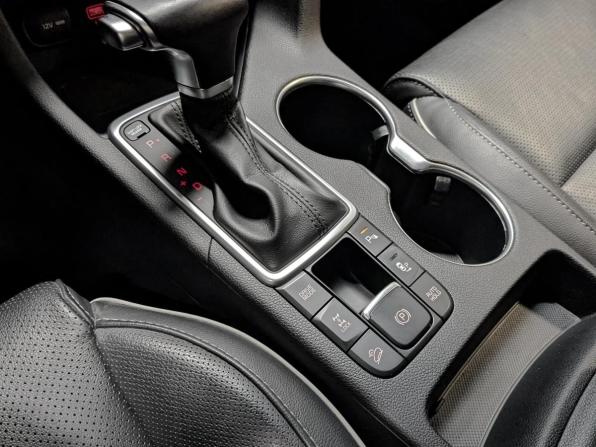 Kia Sportage IV Рестайлинг с пробегом 2020 года, цена 2 695 000 рублей, 58165 км, внедорожник, Автокод Объявления