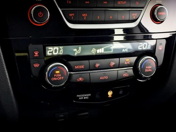 Nissan Qashqai II с пробегом 2018 года, цена 1 700 000 рублей, 79865 км, внедорожник, Автокод Объявления