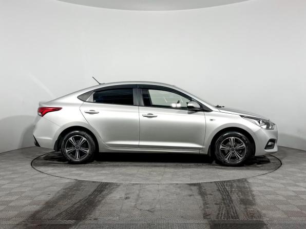 Hyundai Solaris II с пробегом 2018 года, цена 1 270 000 рублей, 80248 км, седан, Автокод Объявления