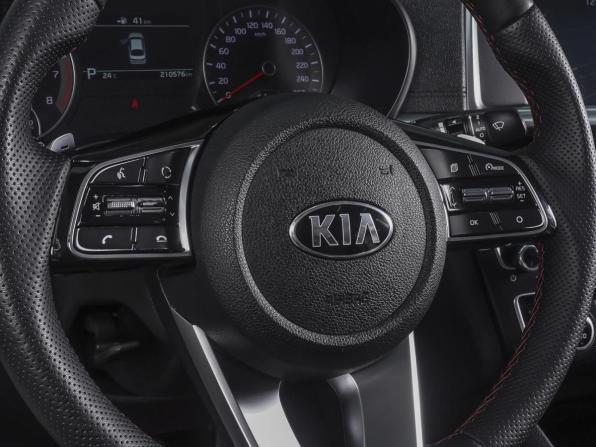 Kia Optima IV Рестайлинг с пробегом 2018 года, цена 1 499 000 рублей, 210576 км, седан, Автокод Объявления
