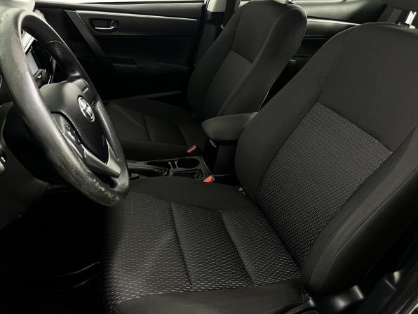 Toyota Corolla XI (E160 E170 E180) с пробегом 2014 года, цена 1 375 000 рублей, 155000 км, седан, Автокод Объявления