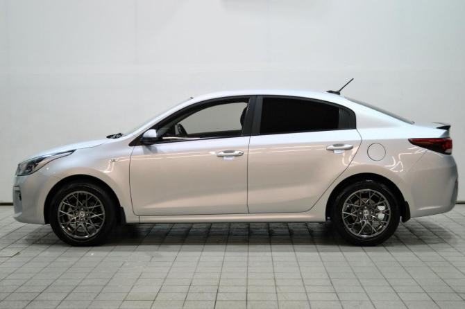 Kia Rio IV с пробегом 2017 года, цена 1 049 000 рублей, 140047 км, седан, Автокод Объявления
