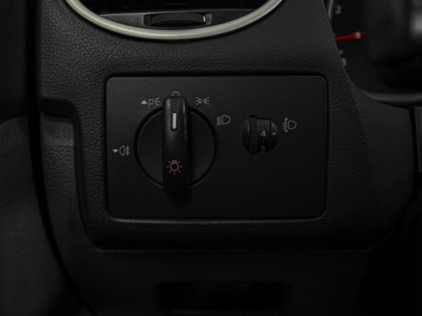Ford Focus II Рестайлинг с пробегом 2009 года, цена 649 000 рублей, 265352 км, хэтчбек, Автокод Объявления