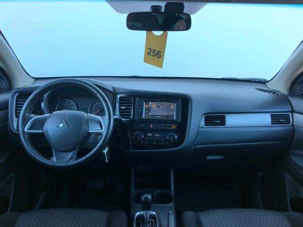 Mitsubishi Outlander III Рестайлинг 2 с пробегом 2015 года, цена 1 450 000 рублей, 181059 км, внедорожник, Автокод Объявления
