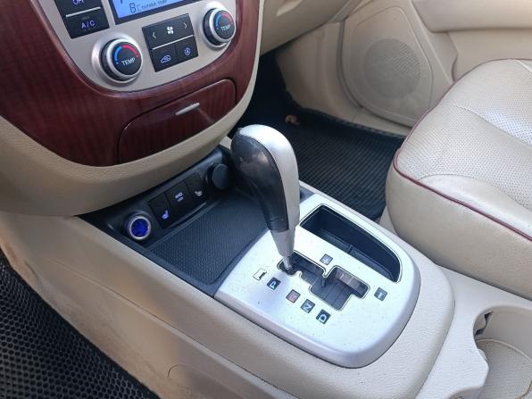 Hyundai Santa Fe II с пробегом 2006 года, цена 749 000 рублей, 259804 км, внедорожник, Автокод Объявления