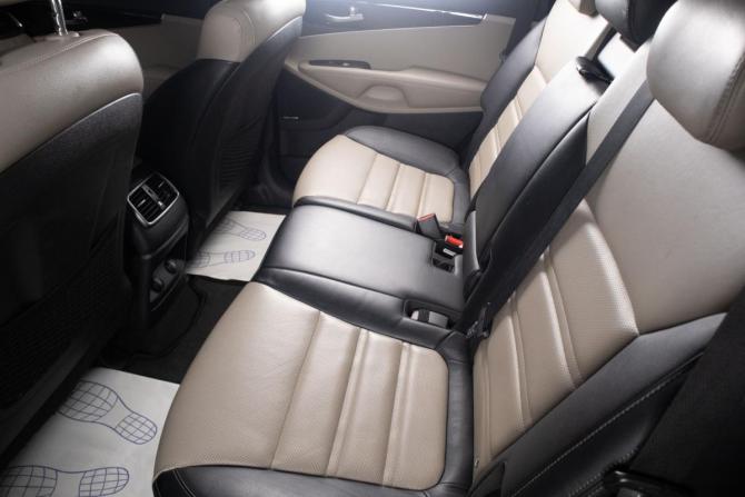 Kia Sorento III Prime Рестайлинг с пробегом 2018 года, цена 2 999 000 рублей, 188000 км, внедорожник, Автокод Объявления