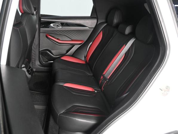 Geely Coolray I Рестайлинг с пробегом 2024 года, цена 2 199 000 рублей, 15301 км, внедорожник, Автокод Объявления