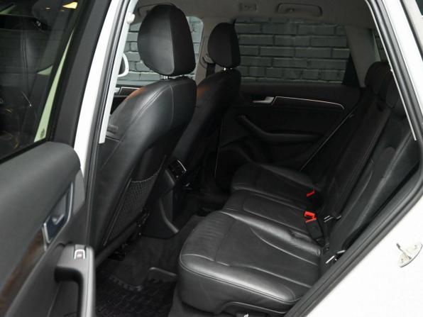 Audi Q5 I (8R) Рестайлинг с пробегом 2015 года, цена 2 100 000 рублей, 215172 км, внедорожник, Автокод Объявления