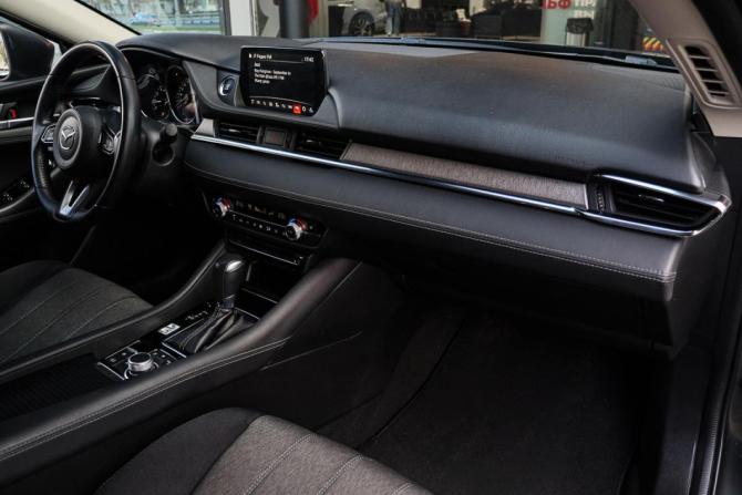 Mazda 6 III (GJ) Рестайлинг 2 с пробегом 2020 года, цена 2 390 000 рублей, 99091 км, седан, Автокод Объявления