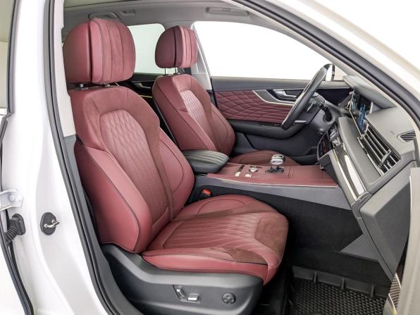 Hongqi HS5 I с пробегом 2024 года, цена 2 695 000 рублей, 29339 км, внедорожник, Автокод Объявления