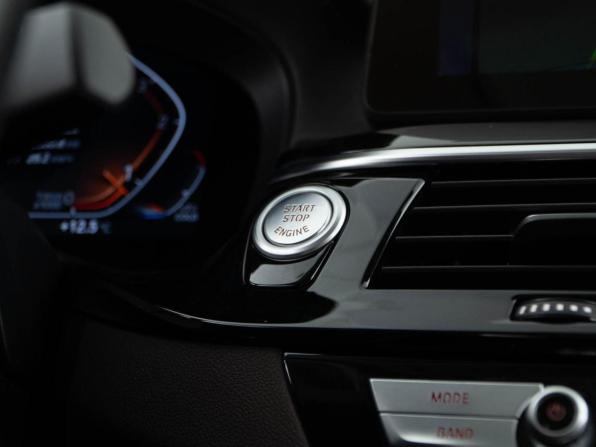 BMW 5 серии VII (G30/G31/G38) Рестайлинг с пробегом 2021 года, цена 4 585 999 рублей, 110022 км, седан, Автокод Объявления