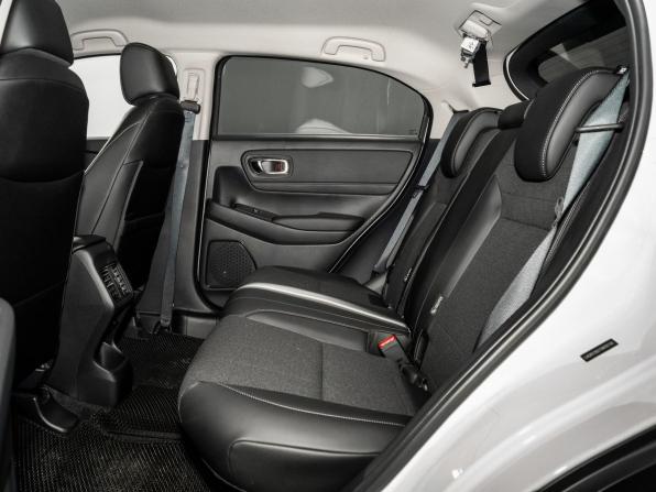Honda Vezel II с пробегом 2025 года, цена 2 600 000 рублей, 1223 км, внедорожник, Автокод Объявления