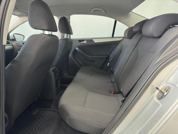 Volkswagen Jetta VI с пробегом 2012 года, цена 835 000 рублей, 129148 км, седан, Автокод Объявления