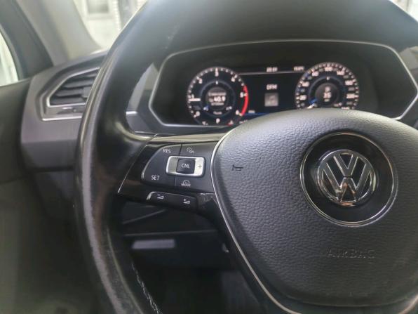 Volkswagen Tiguan II с пробегом 2018 года, цена 2 610 000 рублей, 138800 км, внедорожник, Автокод Объявления