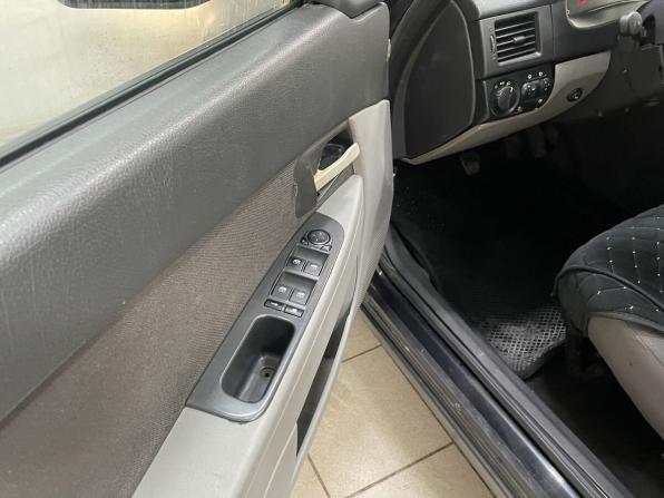 Lada (ВАЗ) Priora I с пробегом 2012 года, цена 299 000 рублей, 180000 км, седан, Автокод Объявления