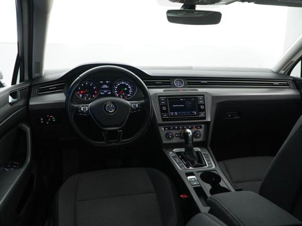 Volkswagen Passat B8 с пробегом 2018 года, цена 1 598 055 рублей, 152275 км, седан, Автокод Объявления