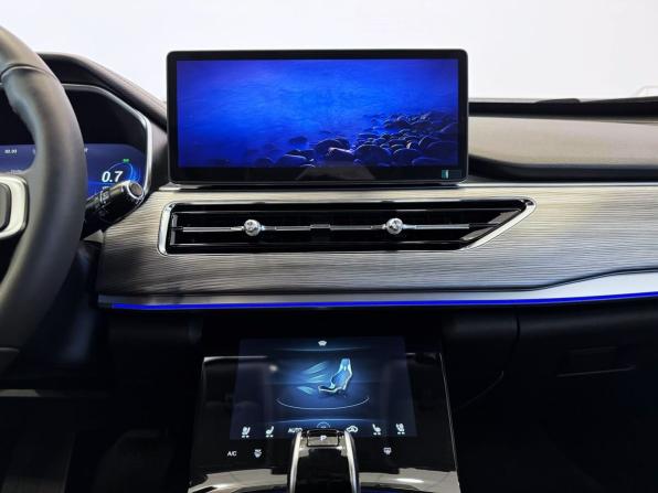 Xcite X-Cross 8 с пробегом 2024 года, цена 2 580 000 рублей, 4041 км, внедорожник, Автокод Объявления