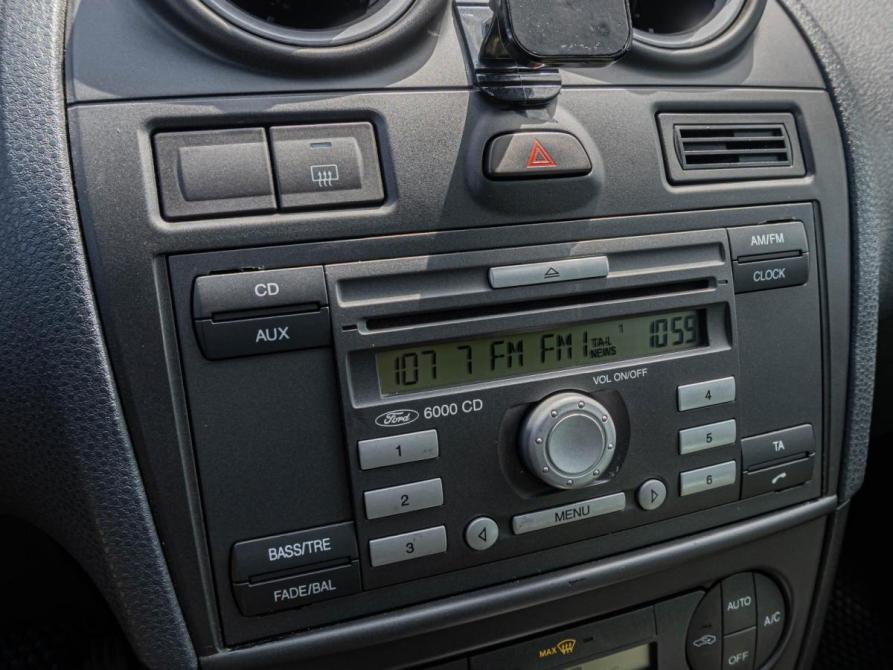 Ford Fiesta Mk5 Краснодар  - изображение 14