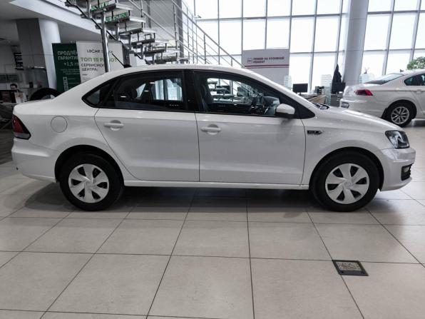 Volkswagen Polo V Рестайлинг с пробегом 2019 года, цена 1 099 000 рублей, 144071 км, седан, Автокод Объявления