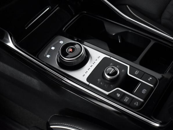 Kia Sorento IV с пробегом 2021 года, цена 3 625 000 рублей, 108529 км, внедорожник, Автокод Объявления