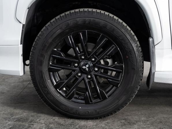 Mitsubishi Pajero Sport III Рестайлинг с пробегом 2020 года, цена 3 700 500 рублей, 71423 км, внедорожник, Автокод Объявления