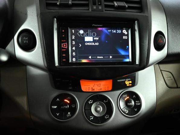 Toyota RAV4 III (XA30) с пробегом 2006 года, цена 1 100 000 рублей, 239823 км, внедорожник, Автокод Объявления