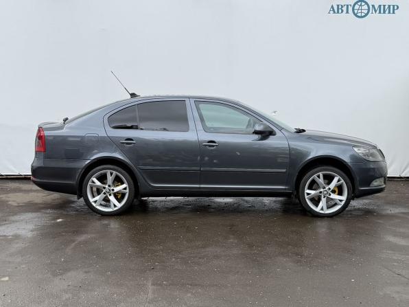 Skoda Octavia II (A5) Рестайлинг с пробегом 2009 года, цена 625 000 рублей, 302488 км, лифтбек, Автокод Объявления