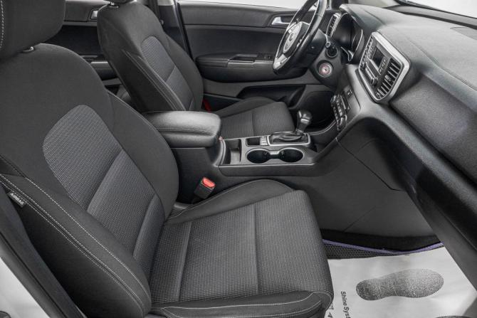 Kia Sportage IV Рестайлинг с пробегом 2020 года, цена 2 399 000 рублей, 134400 км, внедорожник, Автокод Объявления