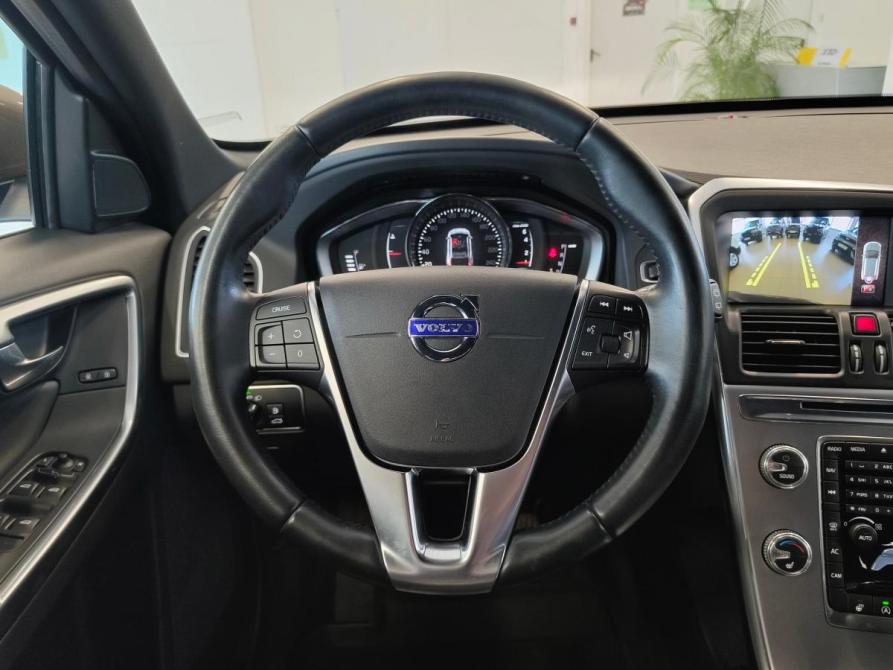 Volvo XC60 I Рестайлинг Санкт-Петербург  - изображение 15