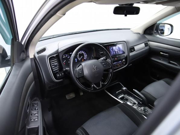 Mitsubishi Outlander III Рестайлинг 2 с пробегом 2018 года, цена 1 920 000 рублей, 173437 км, внедорожник, Автокод Объявления