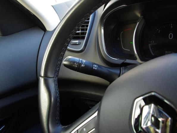 Renault Scenic IV с пробегом 2020 года, цена 1 890 000 рублей, 86140 км, компактвэн, Автокод Объявления