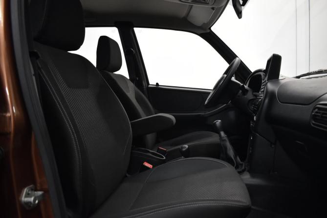 Chevrolet Niva I Рестайлинг с пробегом 2019 года, цена 900 000 рублей, 42003 км, внедорожник, Автокод Объявления