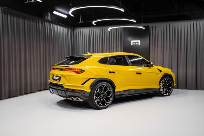 Новый Lamborghini Urus I Рестайлинг 2024 года, цена 61 123 500 рублей, внедорожник, Автокод Объявления