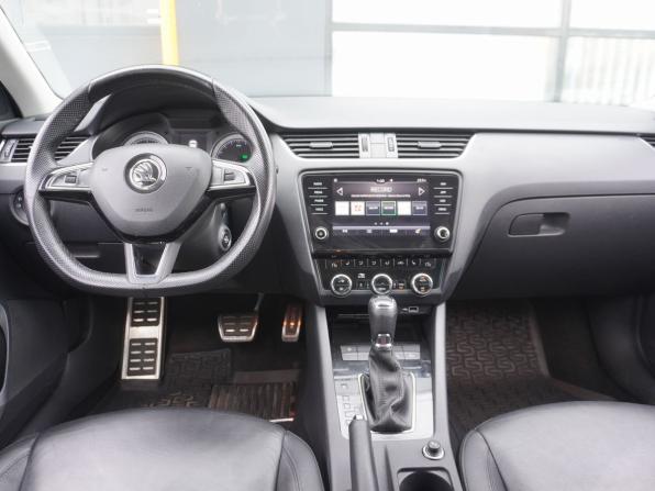 Skoda Octavia III (A7) Рестайлинг с пробегом 2018 года, цена 2 000 000 рублей, 122934 км, лифтбек, Автокод Объявления