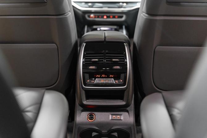 Новый BMW X7 I (G07) Рестайлинг 2026 года, цена 18 490 000 рублей, внедорожник, Автокод Объявления