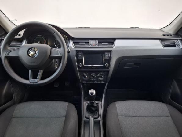 Skoda Rapid I Рестайлинг с пробегом 2019 года, цена 1 190 000 рублей, 57000 км, лифтбек, Автокод Объявления