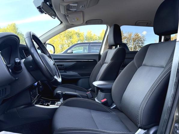 Mitsubishi Outlander III Рестайлинг 3 с пробегом 2020 года, цена 2 020 000 рублей, 91177 км, внедорожник, Автокод Объявления