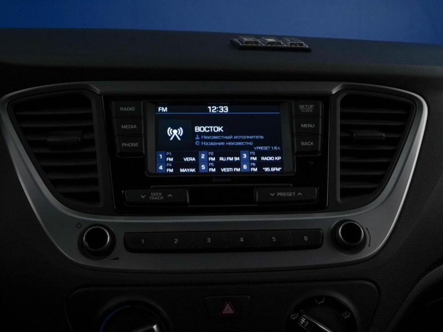 Hyundai Solaris II Москва  - изображение 16