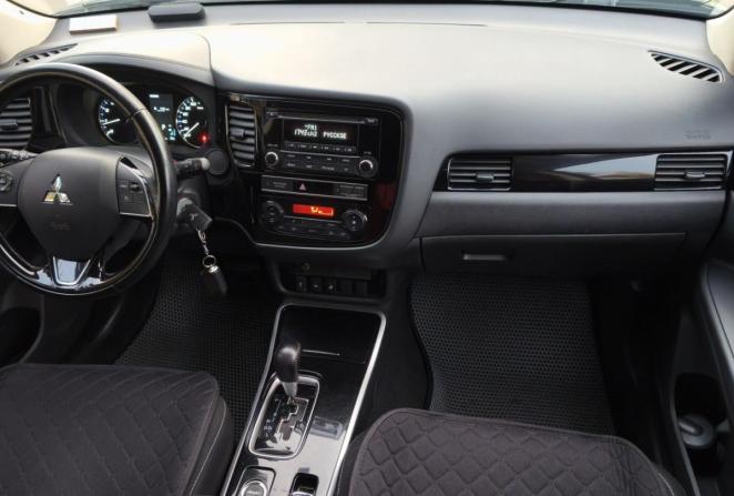 Mitsubishi Outlander III Рестайлинг 3 с пробегом 2020 года, цена 2 550 000 рублей, 108000 км, внедорожник, Автокод Объявления