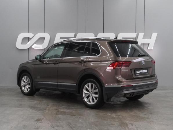 Volkswagen Tiguan II с пробегом 2018 года, цена 2 484 000 рублей, 160006 км, внедорожник, Автокод Объявления
