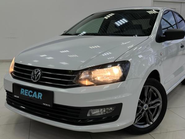 Volkswagen Polo V Рестайлинг с пробегом 2019 года, цена 1 390 000 рублей, 87974 км, седан, Автокод Объявления